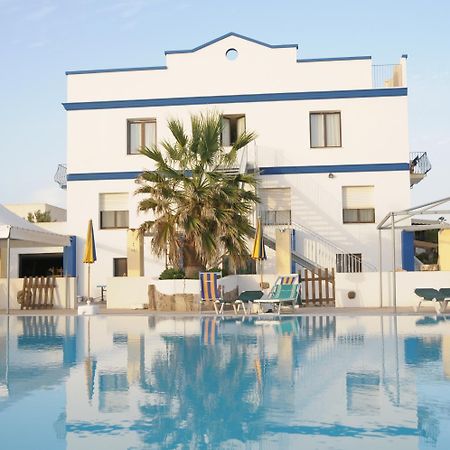 Hotel Stella Del Sud Calasetta Kültér fotó