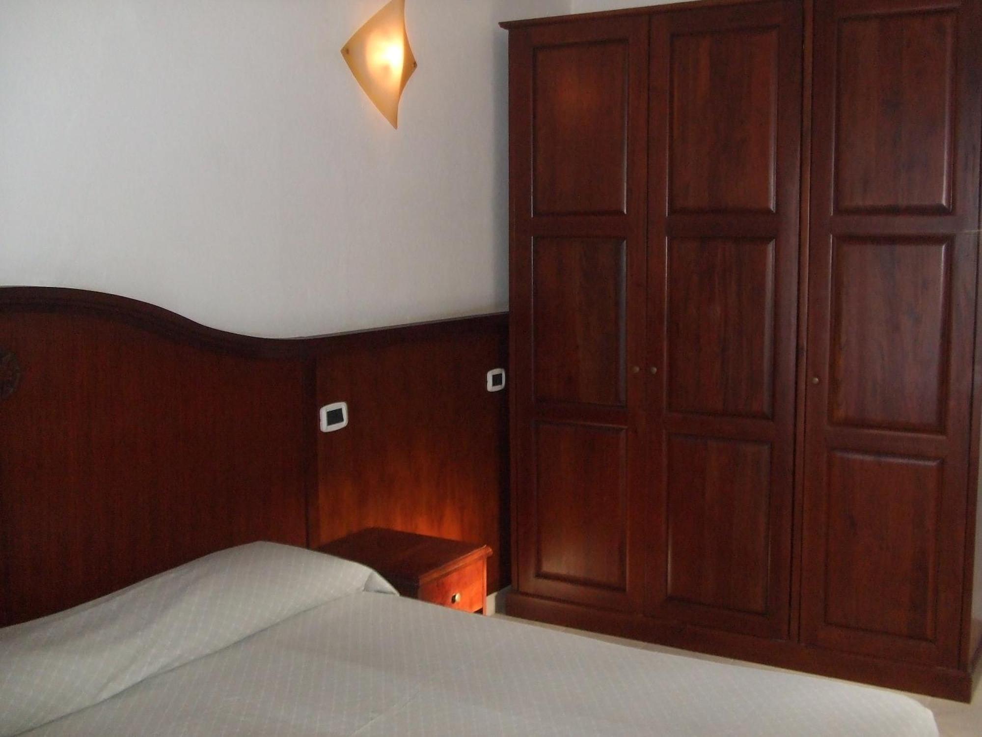 Hotel Stella Del Sud Calasetta Kültér fotó
